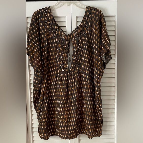 Anthropologie Graham Keegan Short Sleeve Key Hole Tunic Size Small - Picture 4 of 7